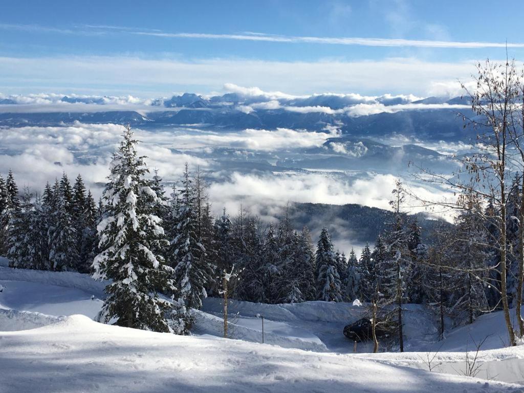 Familienapartment Sonne Und Schnee Kanzelhohe Kültér fotó