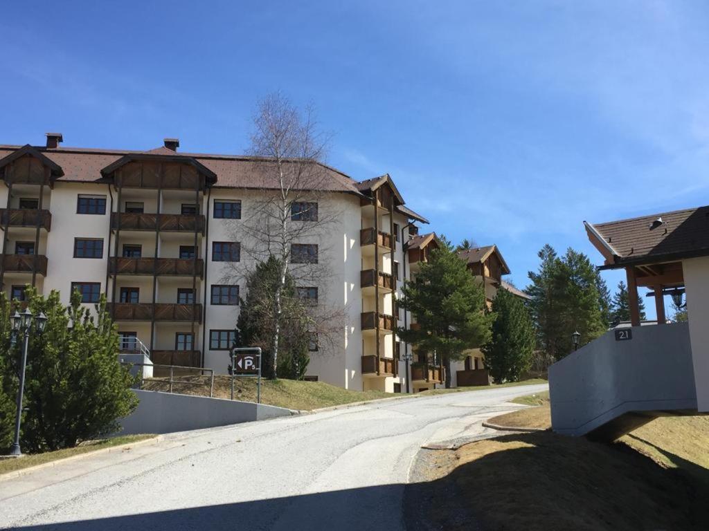 Familienapartment Sonne Und Schnee Kanzelhohe Kültér fotó